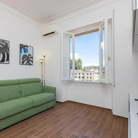 Flaminia View By In Daire Roma