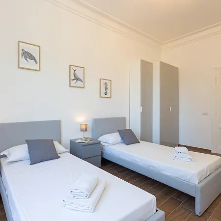 Flaminia View By In Daire *